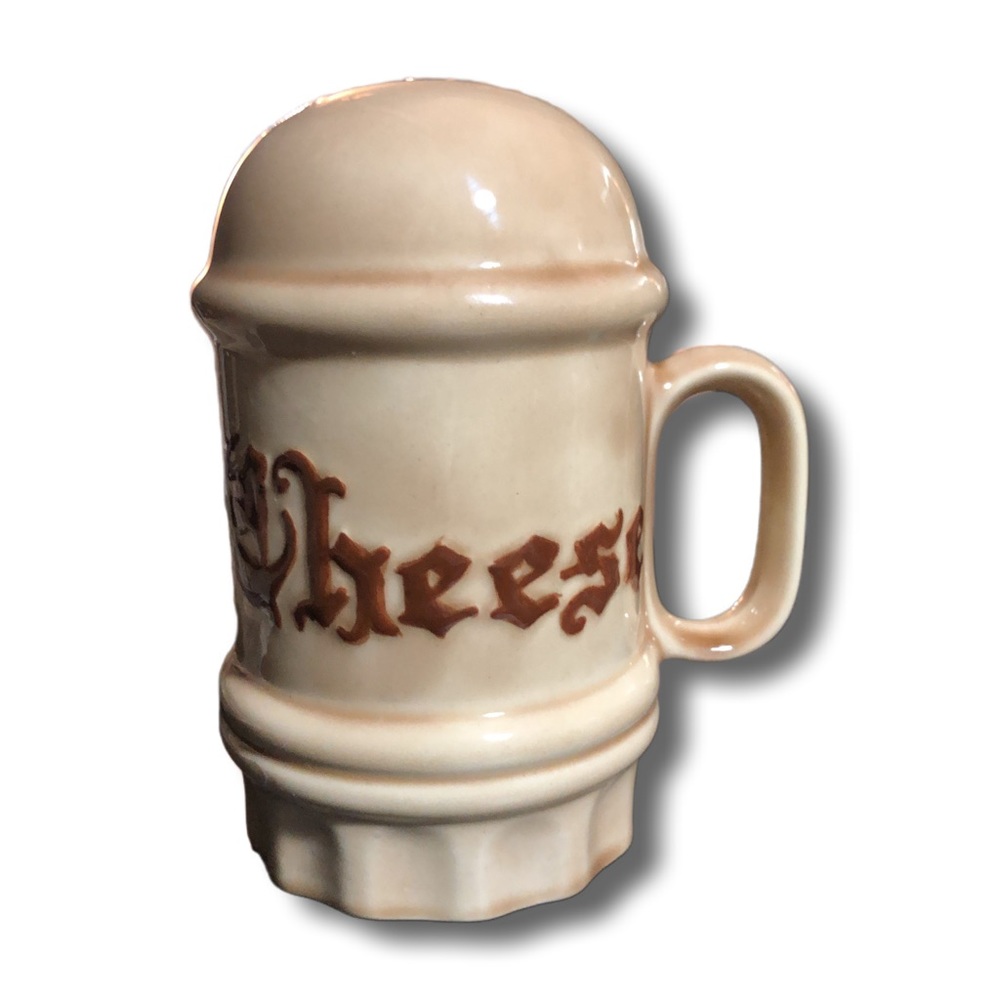 Vintage 1970’s cheese shaker